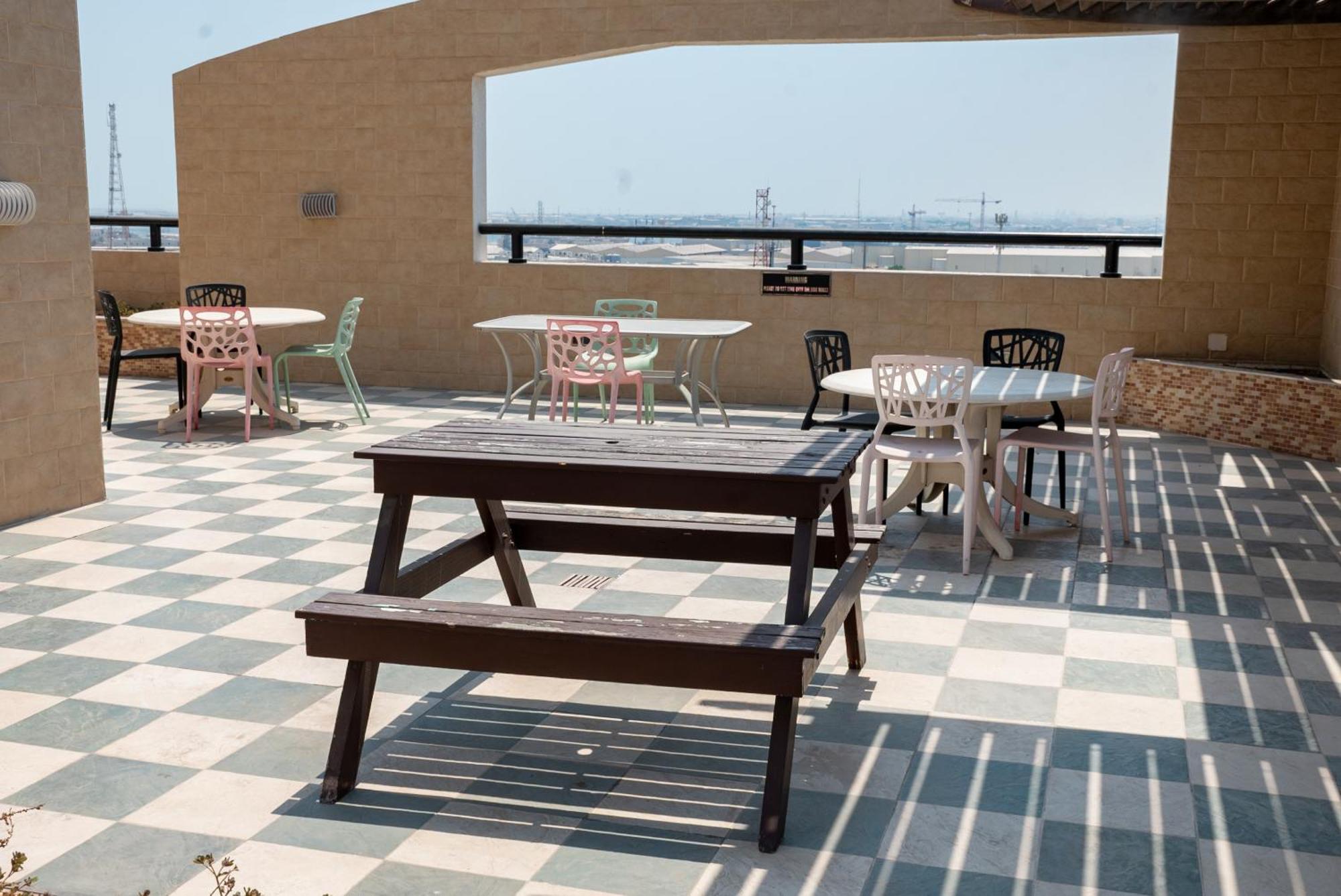 One Pavilion Luxury Serviced Apartments Manama Exterior foto