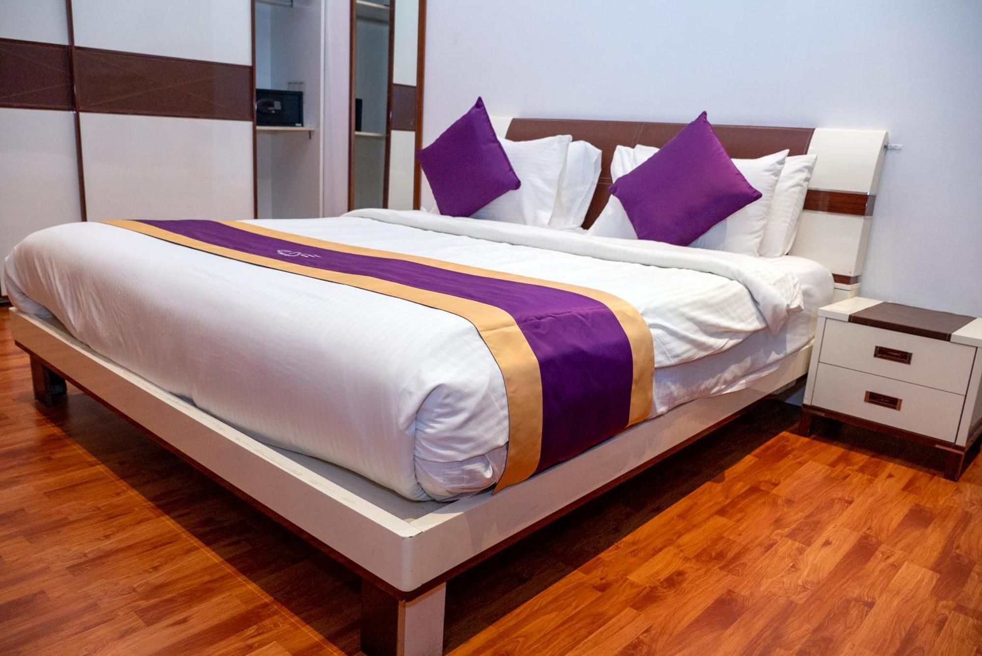 One Pavilion Luxury Serviced Apartments Manama Exterior foto