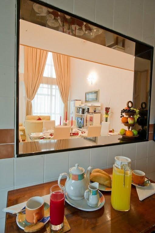 One Pavilion Luxury Serviced Apartments Manama Exterior foto